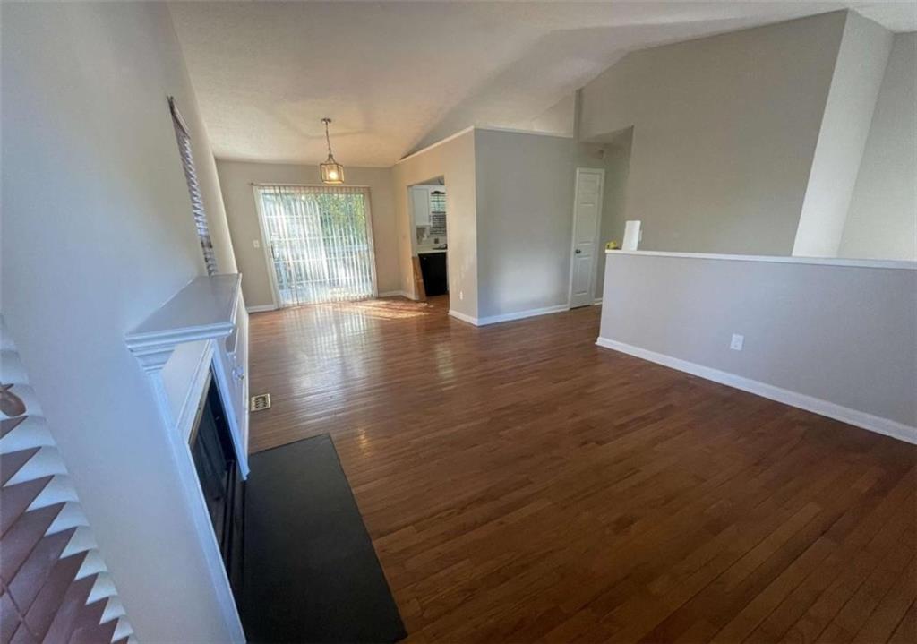 3015 Cascade Manor Drive Property Photo 13
