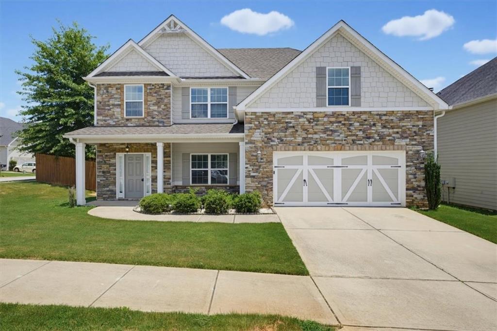 15 Hughston Walk Property Photo 1