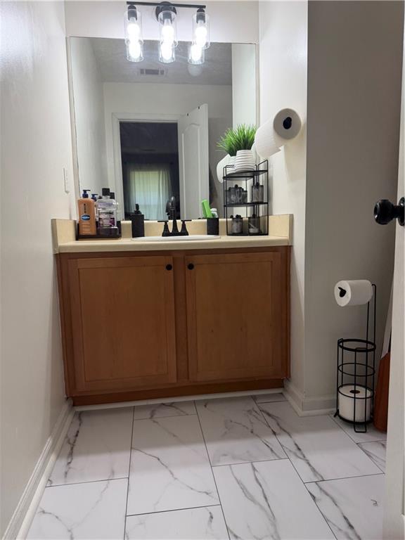 694 Georgetown Court Property Photo 1