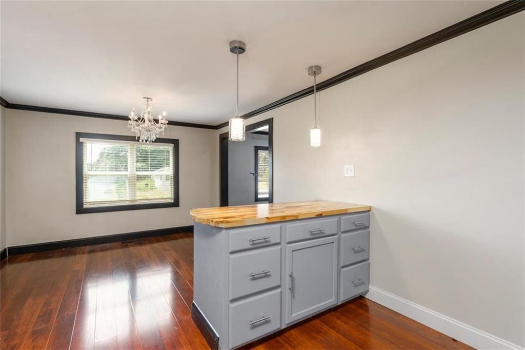 46 Whitsel Hollow Property Photo 8