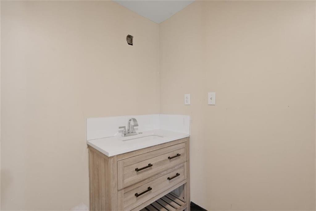46 Whitsel Hollow Property Photo 14