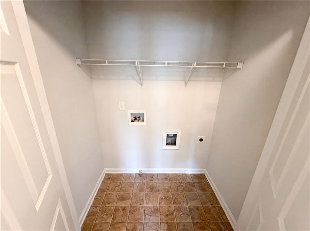 7553 Rutgers Circle Property Photo 15