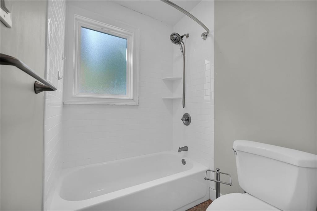 142 Ola Street Property Photo 33