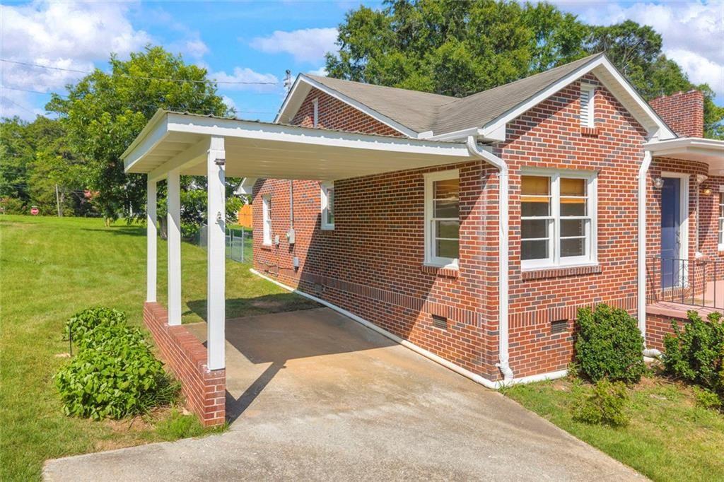 142 Ola Street Property Photo 42