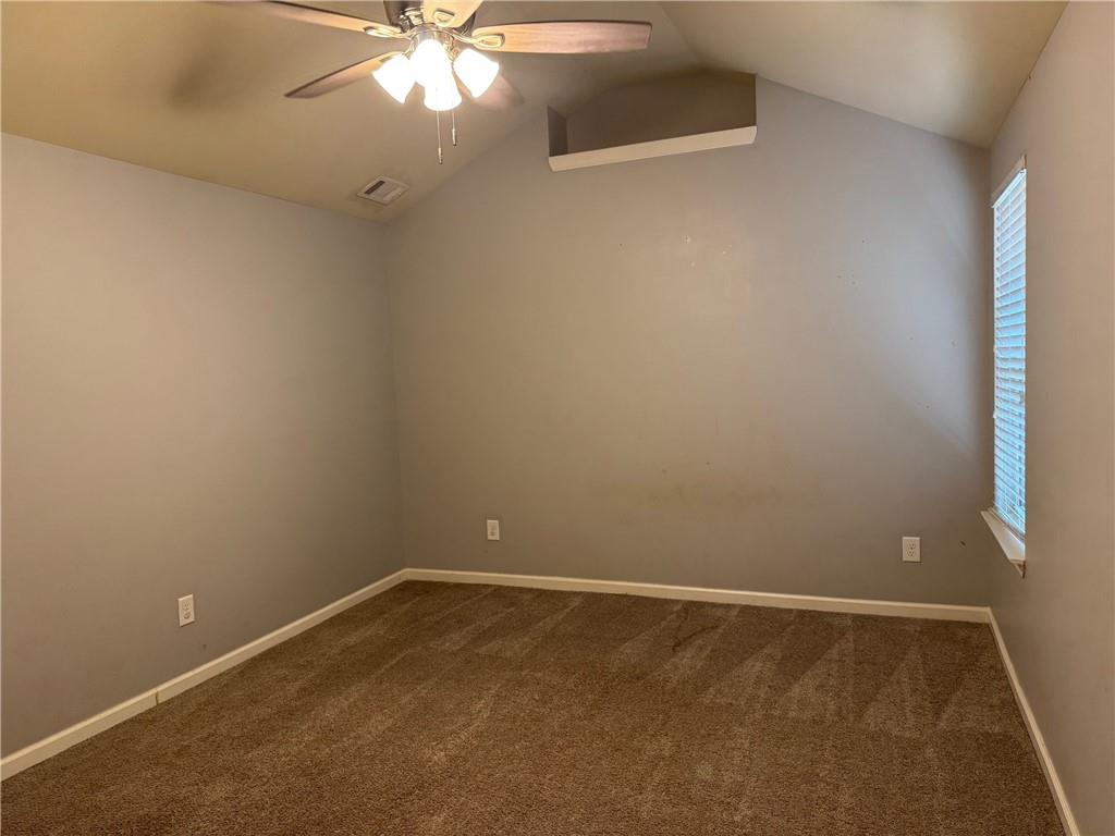2337 Braelin Loop Property Photo 17