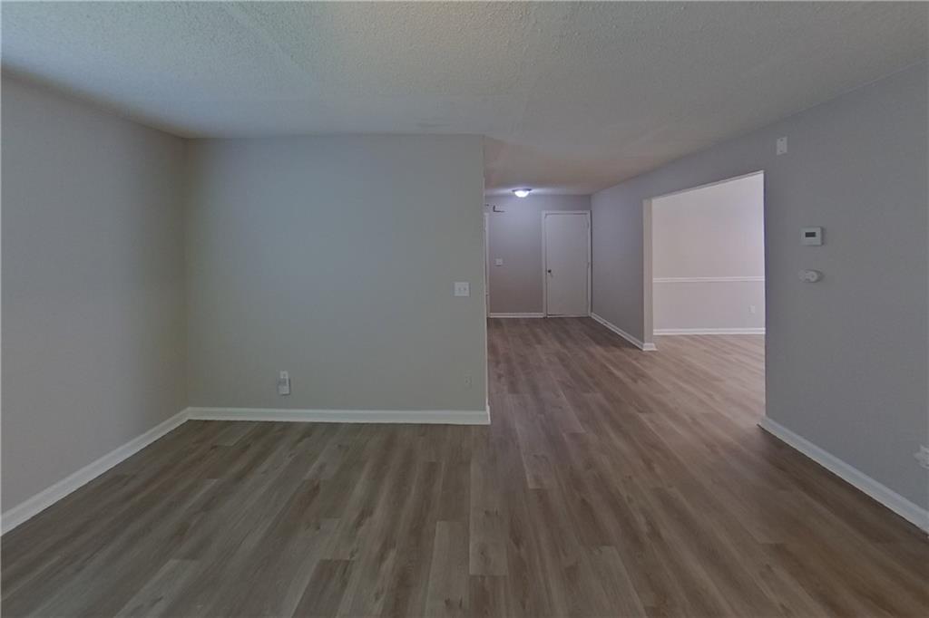 7800943 Property Photo 3