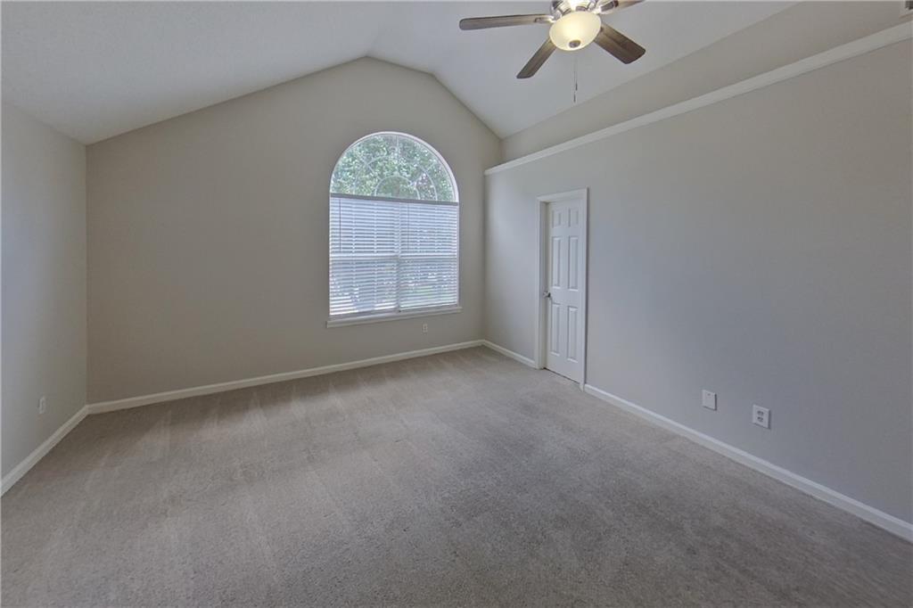 7800943 Property Photo 7