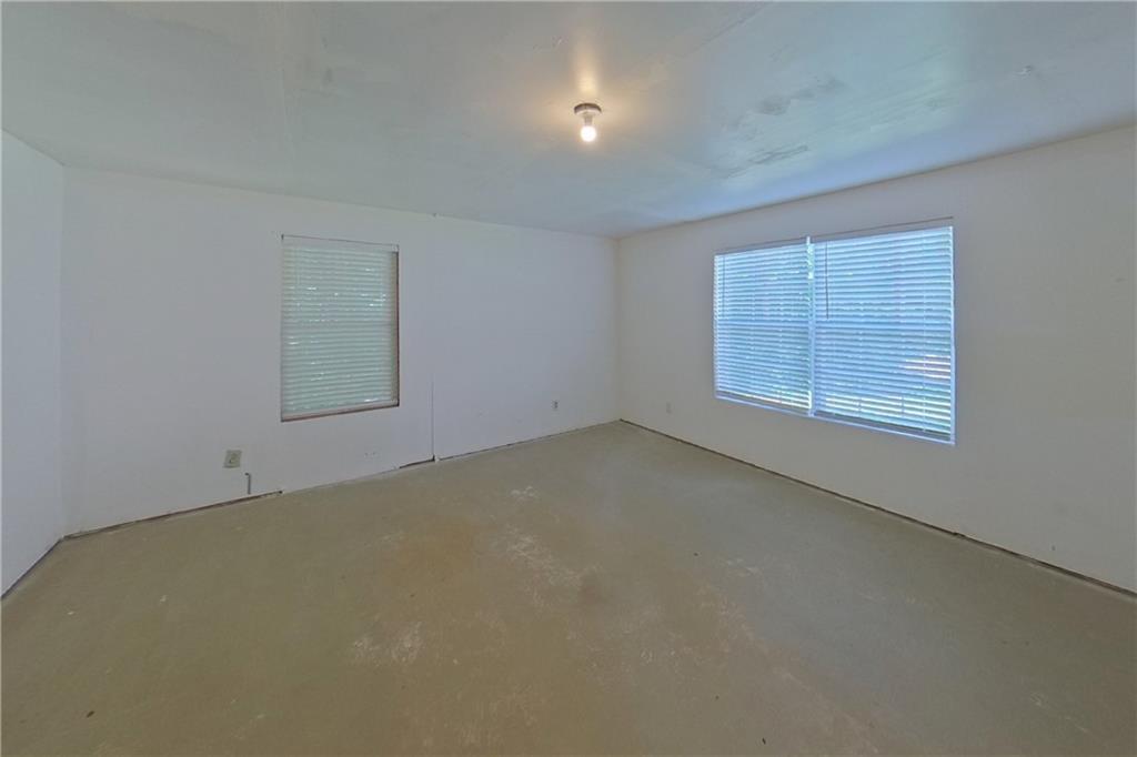 7800943 Property Photo 14