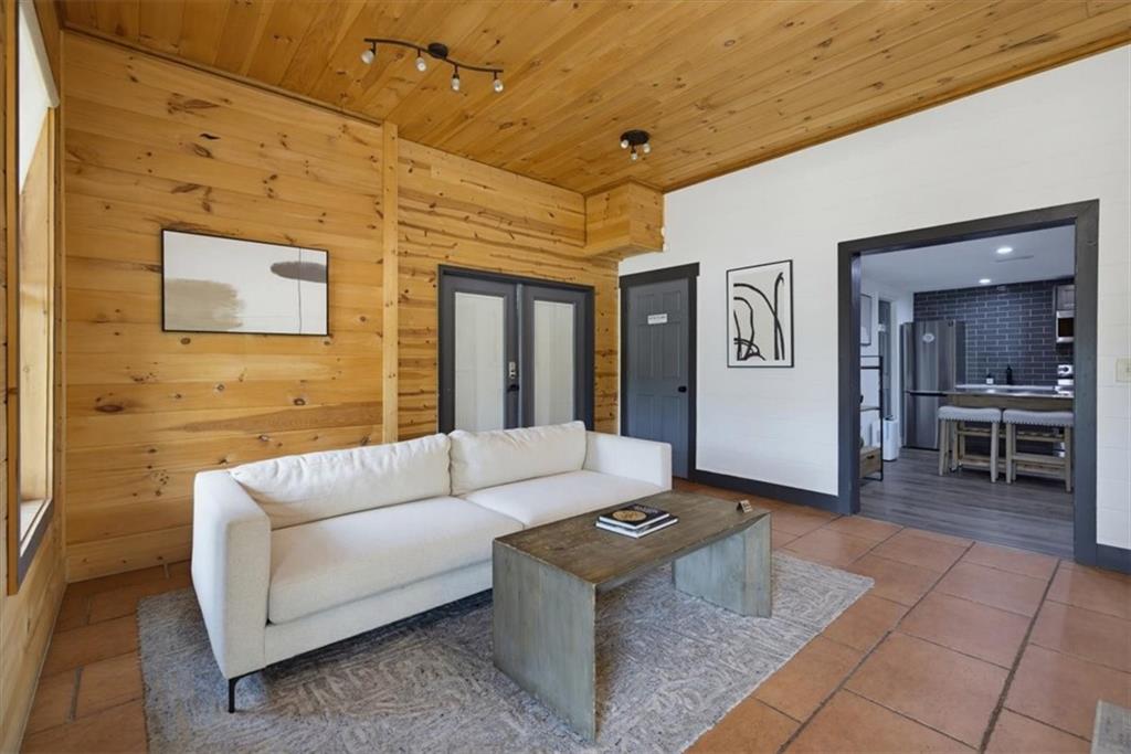 4095 E Highway 166 Property Photo 25