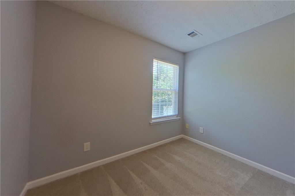 7800979 Property Photo 12