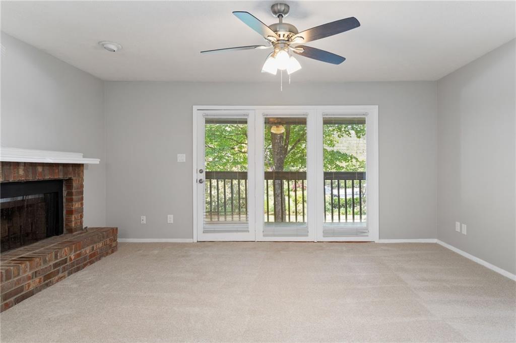 1009 Mcclelen Way Property Photo 9