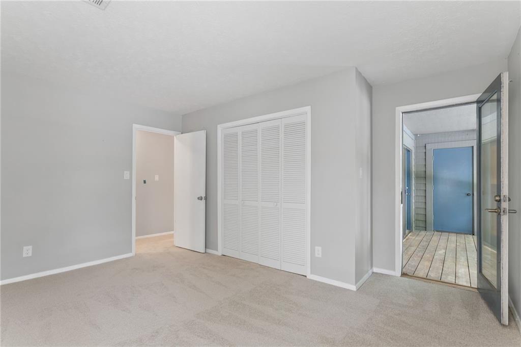 1009 Mcclelen Way Property Photo 17