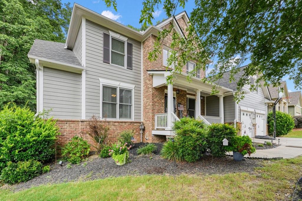 130 Newcastle Walk Property Photo 1