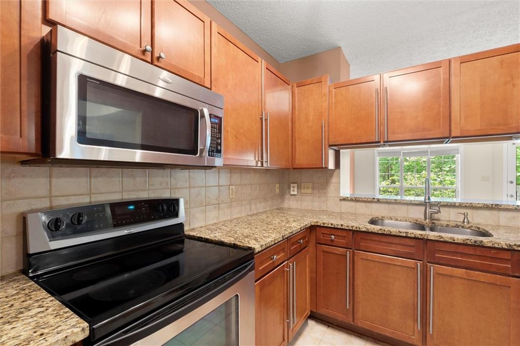 1250 Parkwood Circle Se Unit 2203 Property Photo 15
