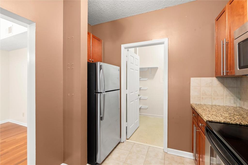 1250 Parkwood Circle Se Unit 2203 Property Photo 17