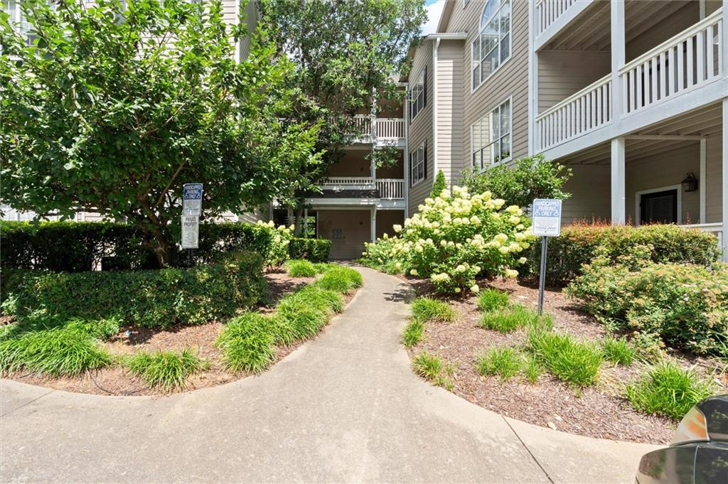 1250 Parkwood Circle Se Unit 2203 Property Photo 28