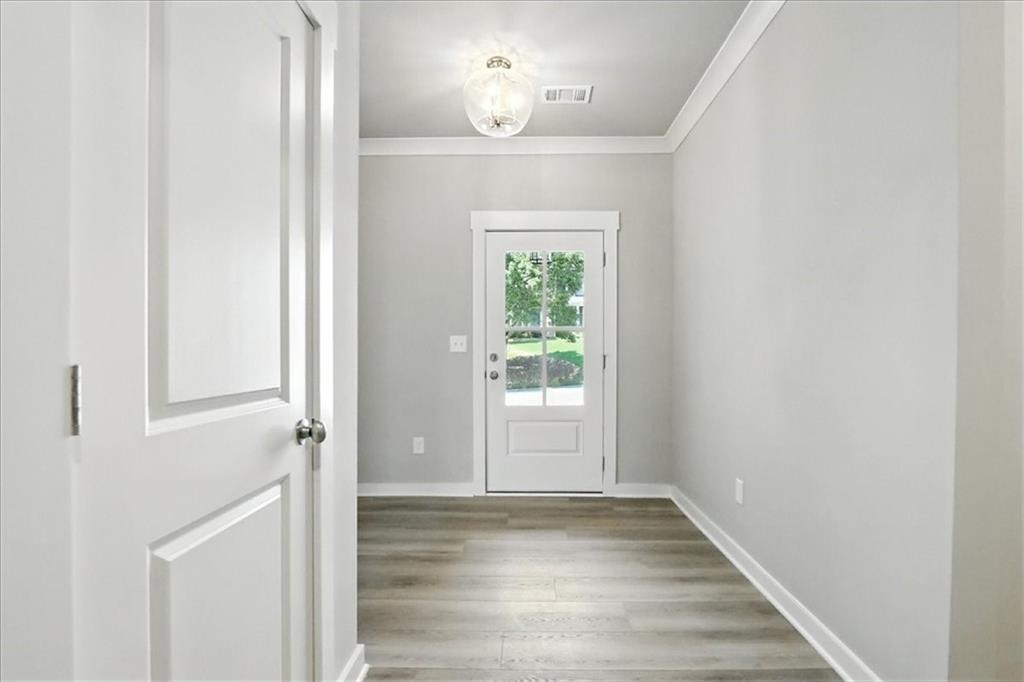 4022 Links Blvd Property Photo 3