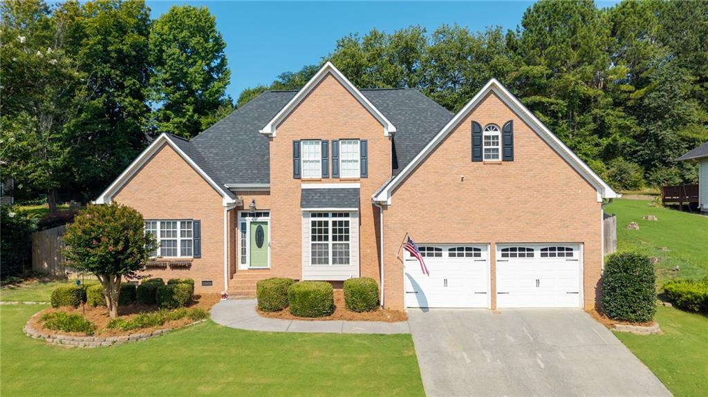 114 Towne Lake Drive NE