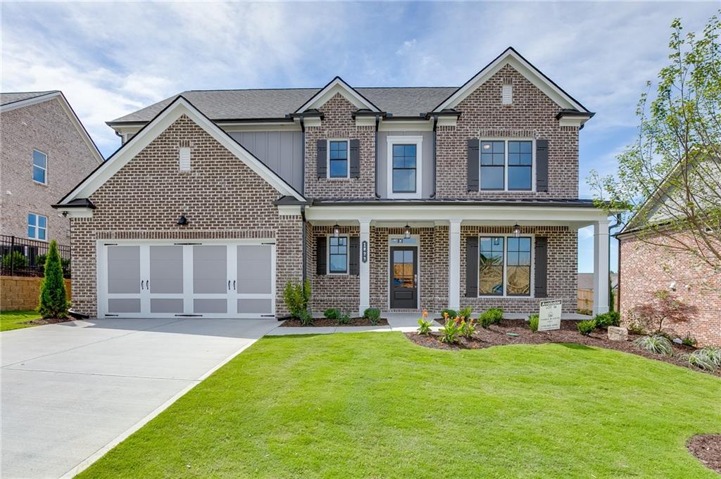 1823 Piney Bend Drive Property Photo 1