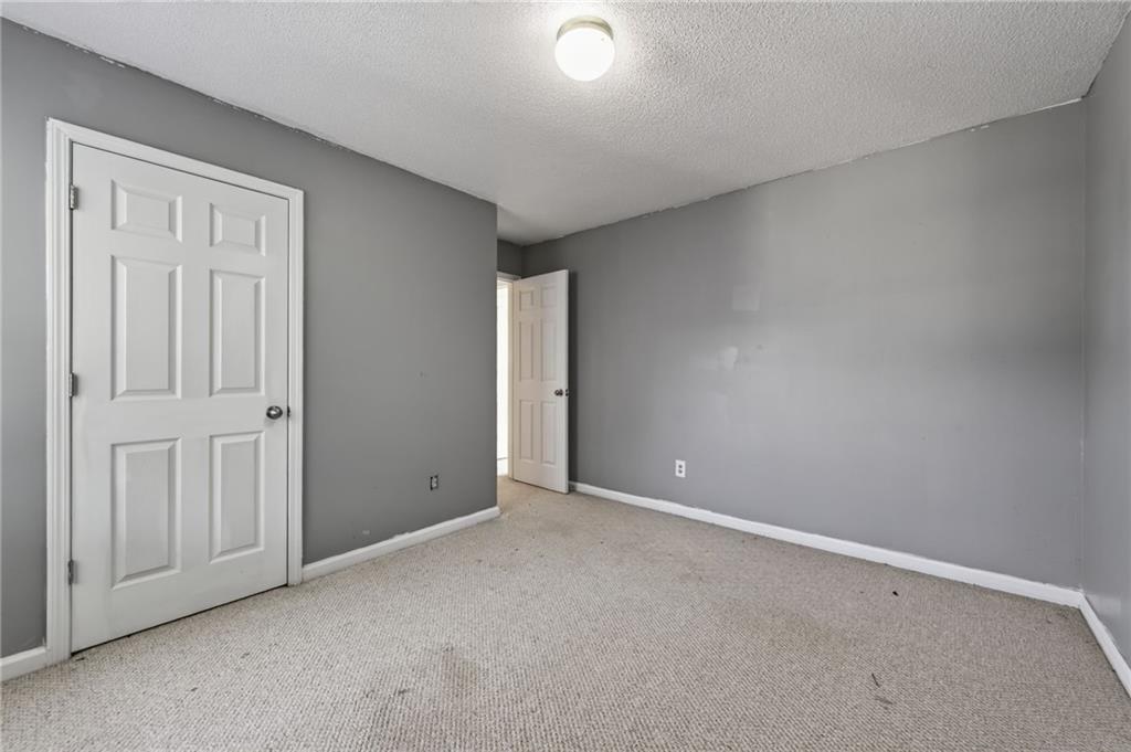 316 Greystone Circle Property Photo 23