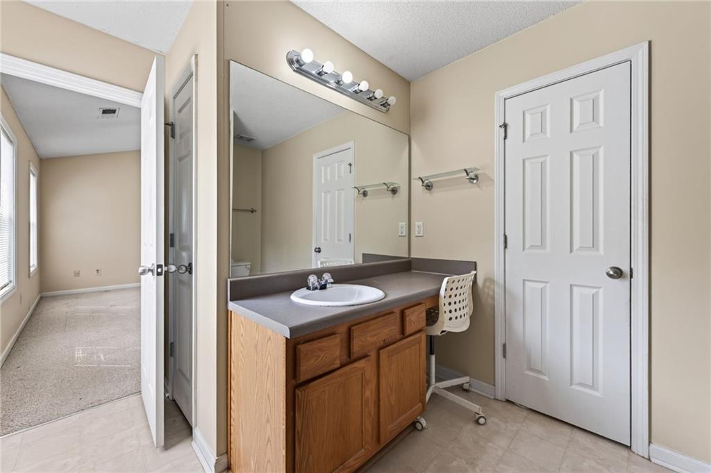 316 Greystone Circle Property Photo 28