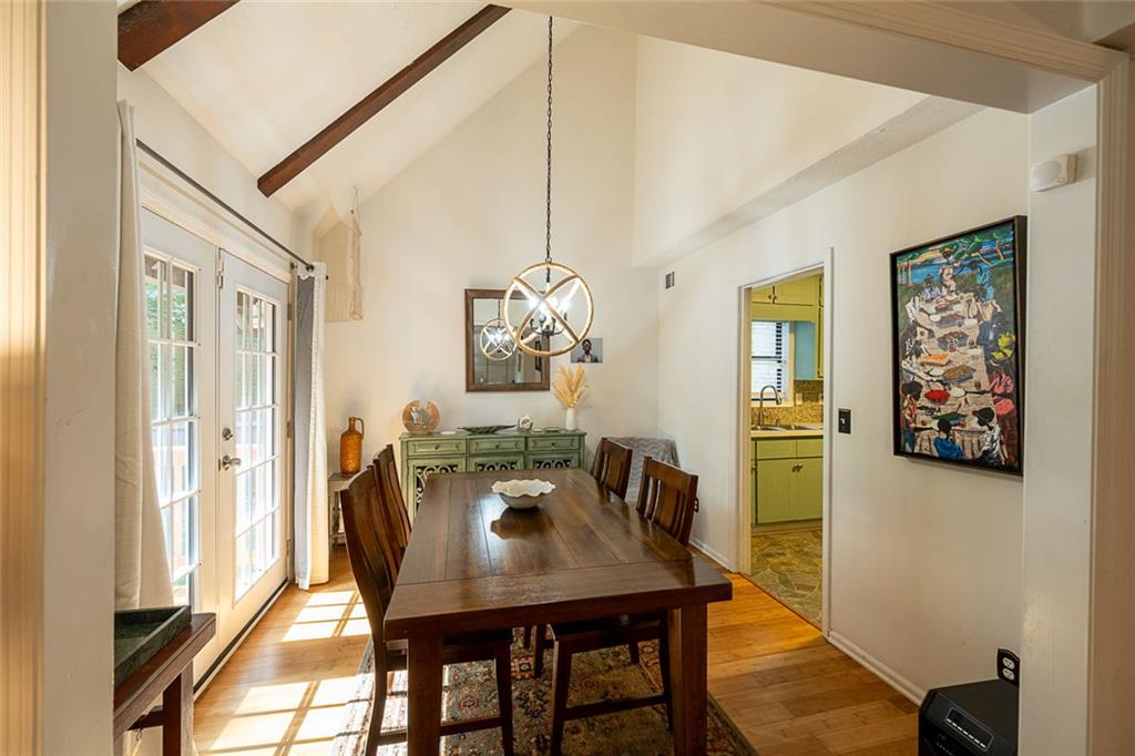 552 Edgefield Drive Property Photo 17