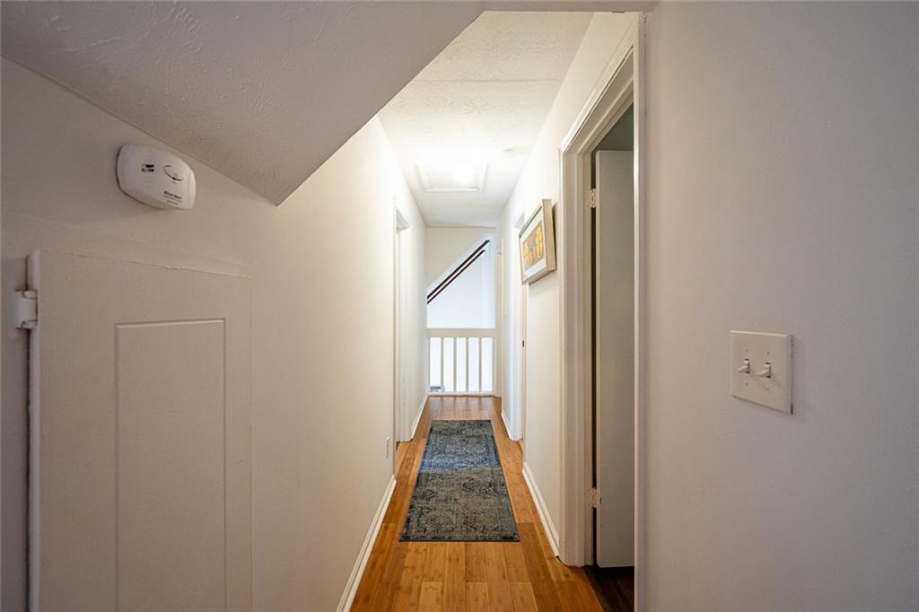 552 Edgefield Drive Property Photo 23
