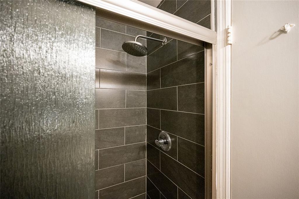 552 Edgefield Drive Property Photo 29