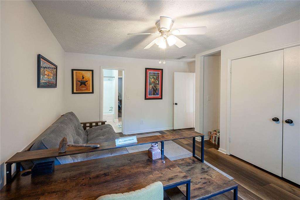 552 Edgefield Drive Property Photo 32