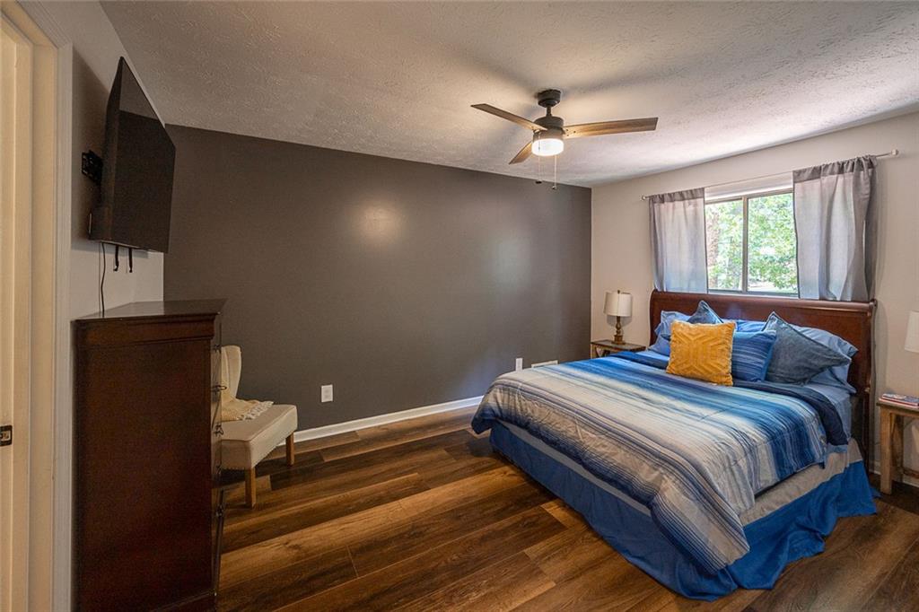 552 Edgefield Drive Property Photo 33
