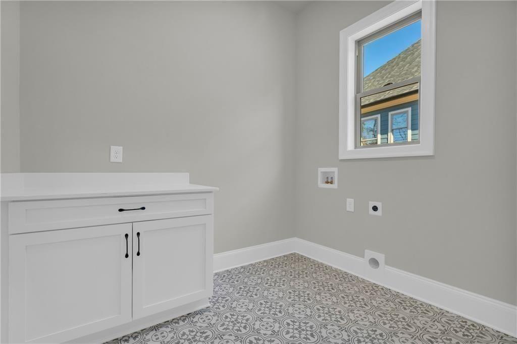 7114 Nightfall Lane Property Photo 21