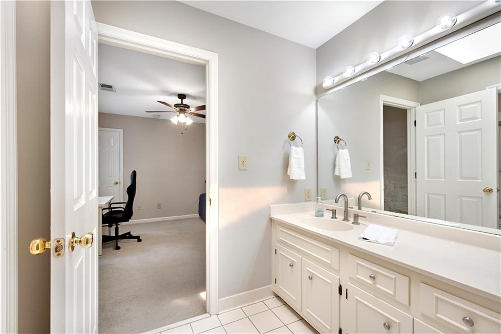 4373 Dunmore Road Ne Property Photo 34