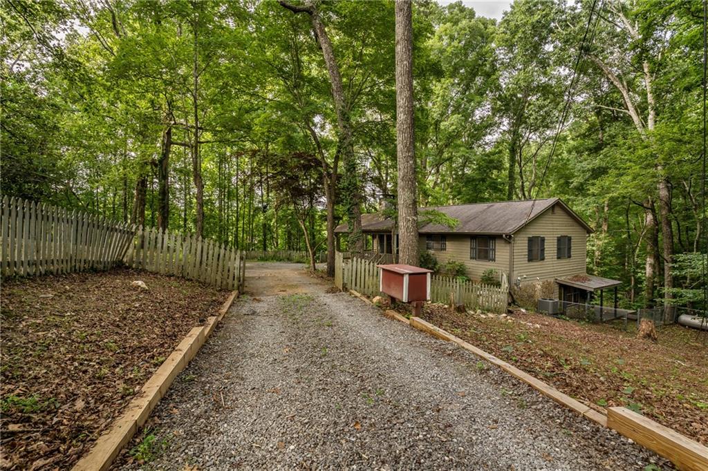 368 Still Hollow Road Property Photo 5