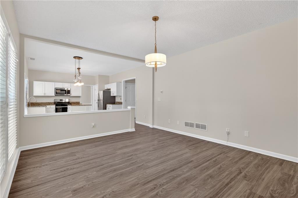 2052 Tallapoosa Drive Property Photo 10