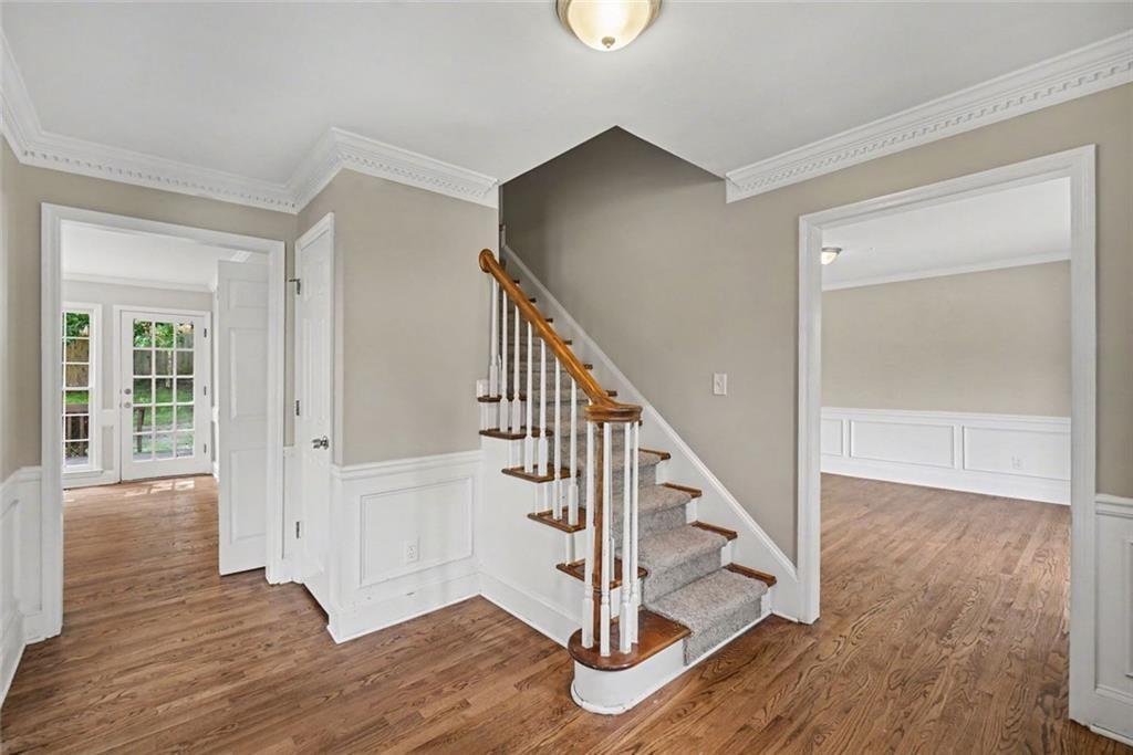 5796 Brookstone View Property Photo 6