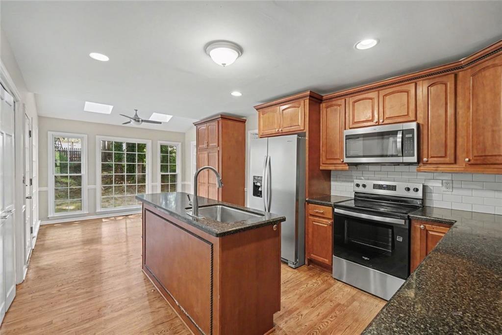5796 Brookstone View Property Photo 10