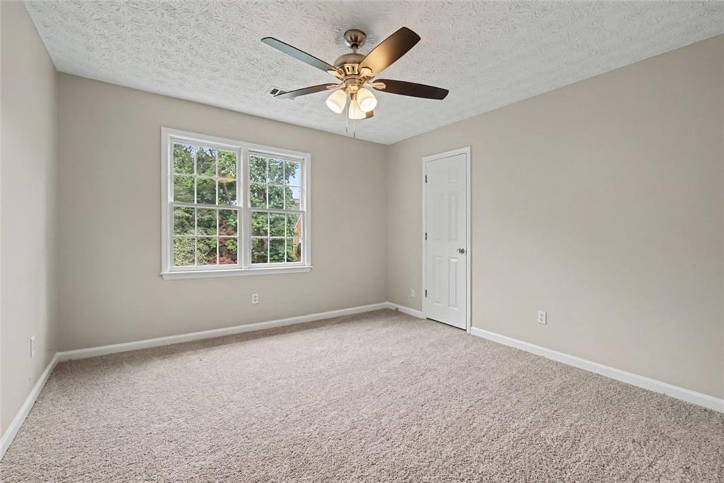 5796 Brookstone View Property Photo 18