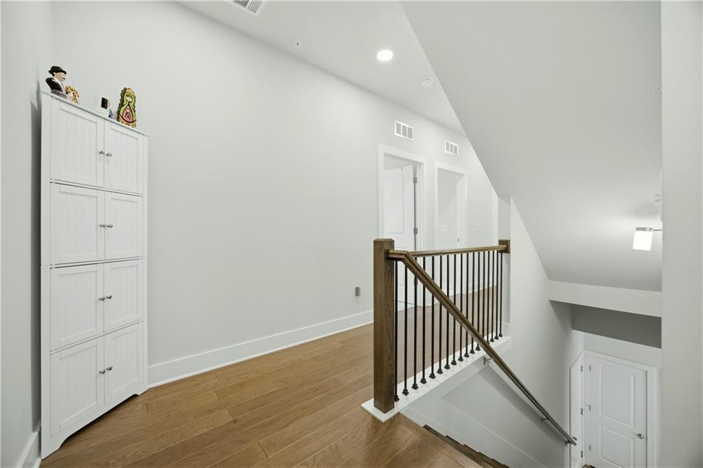 1244 Wintergreen Way Property Photo 14