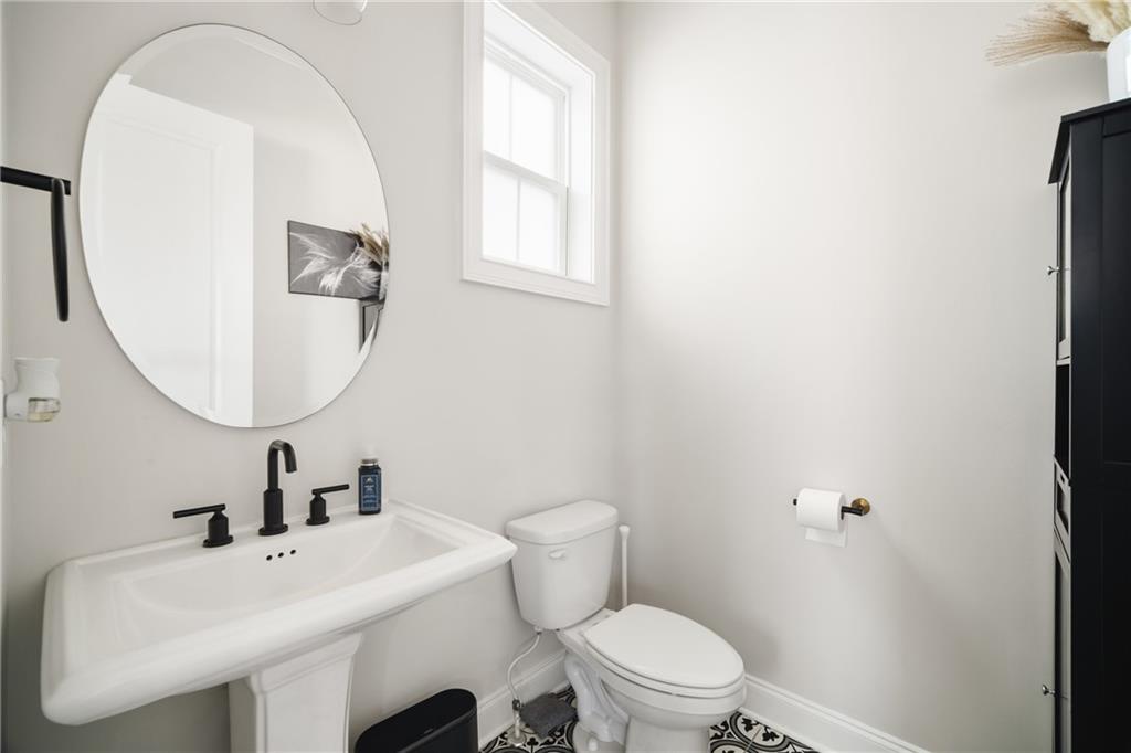 2369 Rover Court Property Photo 21