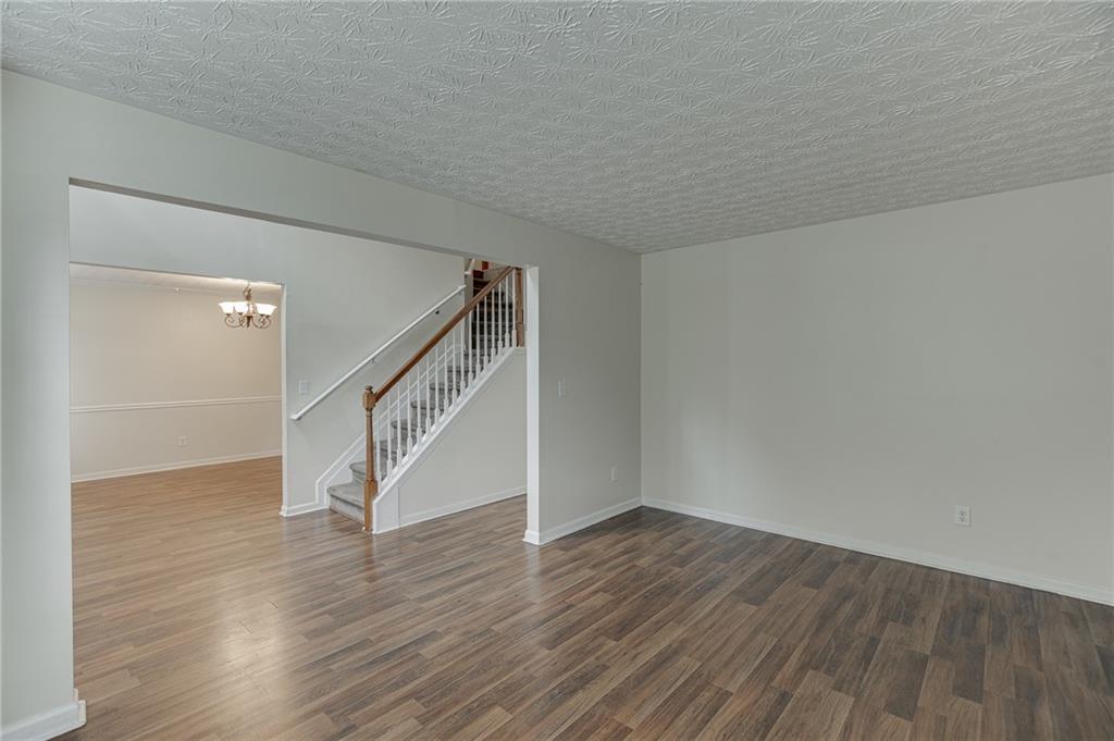 2054 Pierce Way Property Photo 6