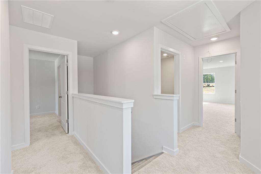 2064 Underwood Drive Unit 24 Property Photo 8