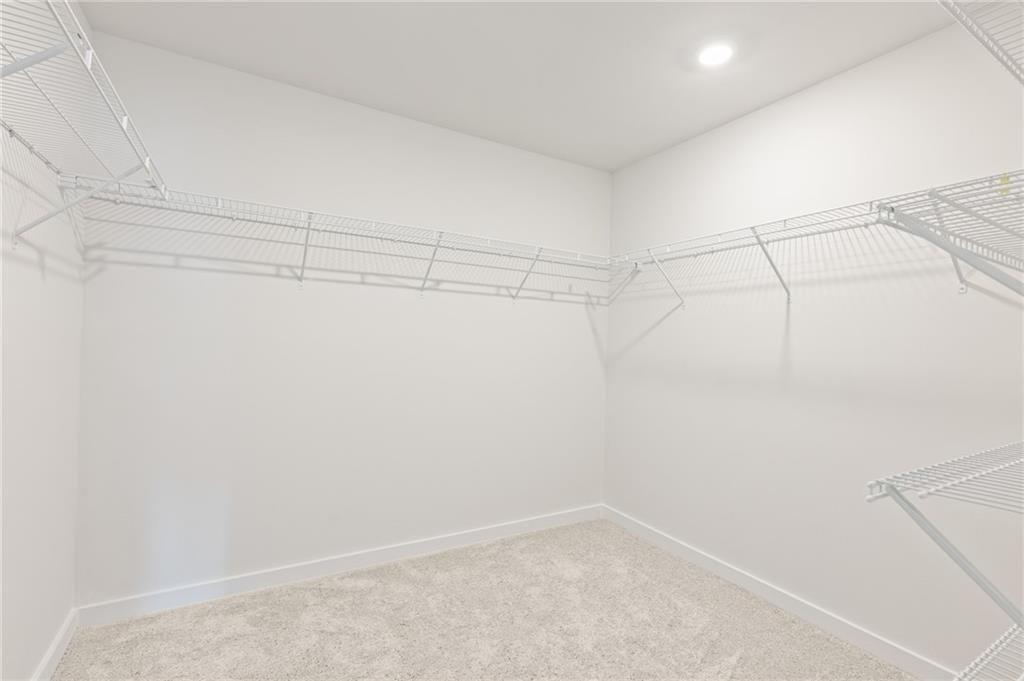 2064 Underwood Drive Unit 24 Property Photo 11