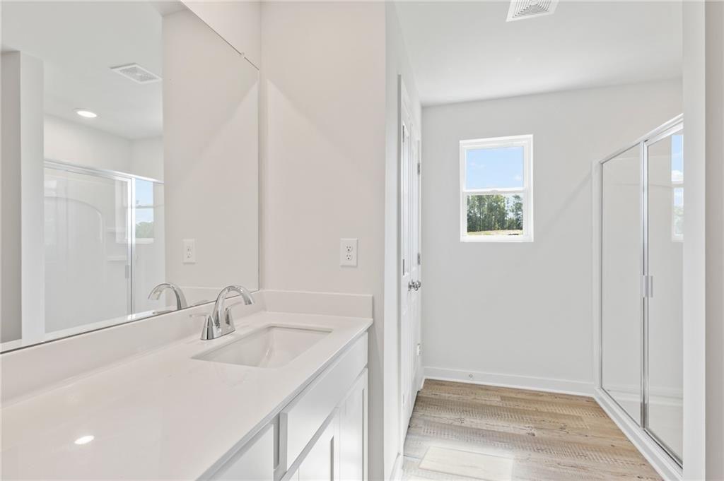 2064 Underwood Drive Unit 24 Property Photo 16
