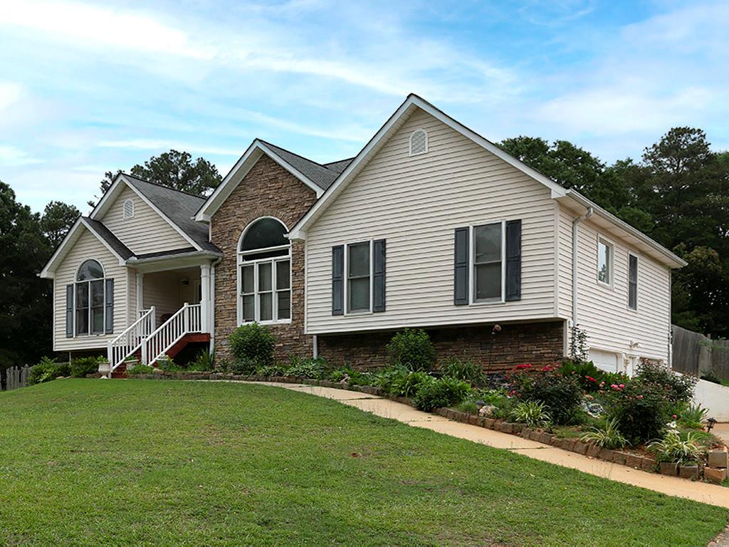 726 Morningside Drive Property Photo 2