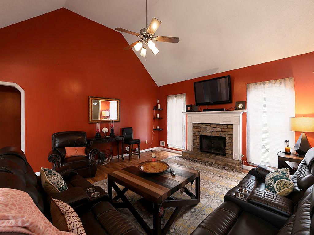 726 Morningside Drive Property Photo 6