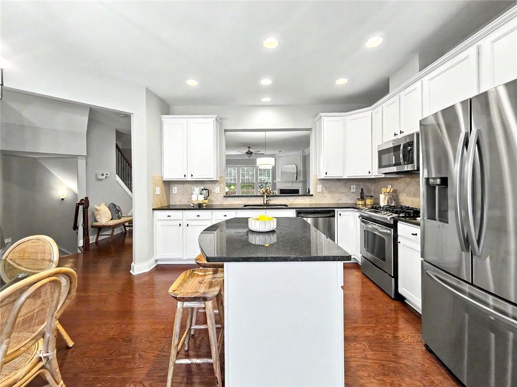 5016 Ridgemont Walk Se Property Photo 11