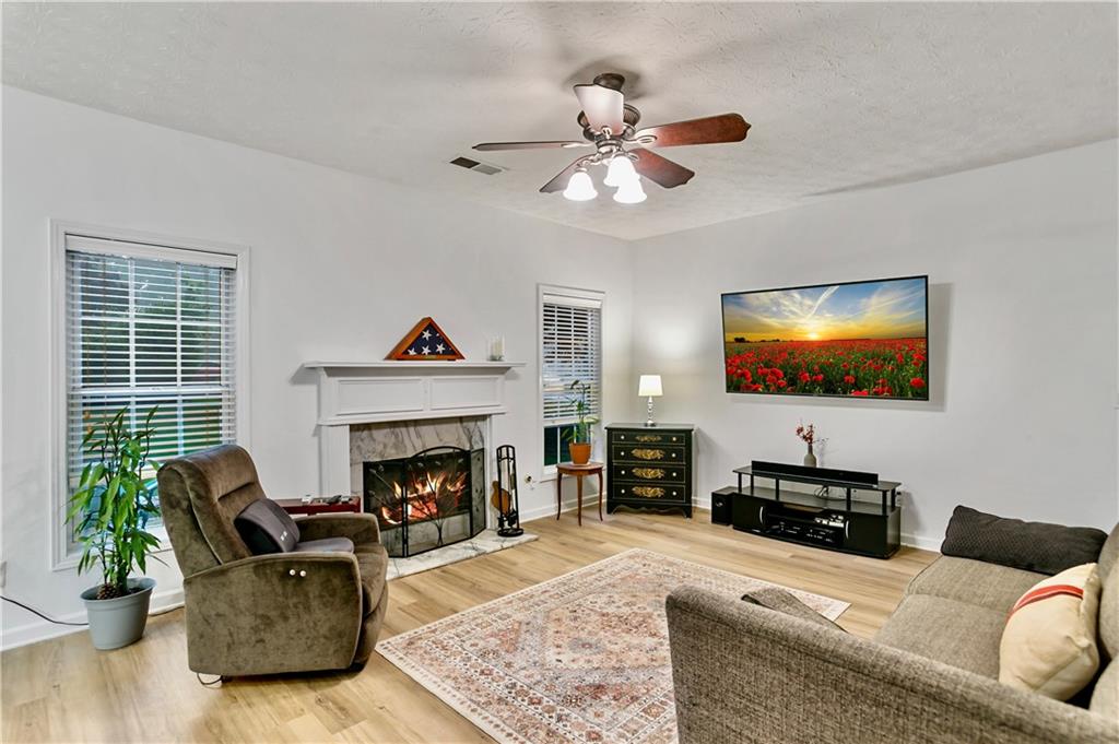 4026 Mcdowell Drive Property Photo 14