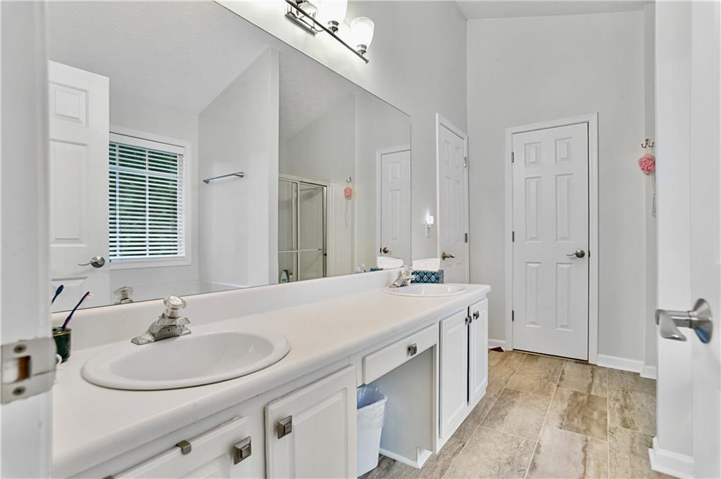 4026 Mcdowell Drive Property Photo 20