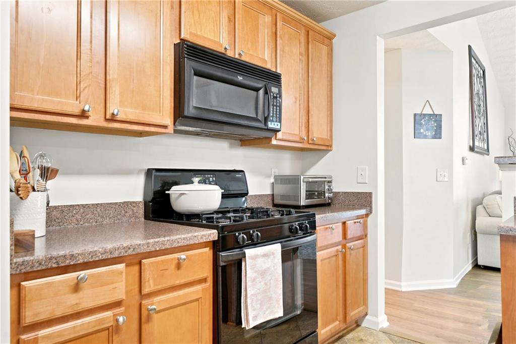 312 Woodland Pass Property Photo 14