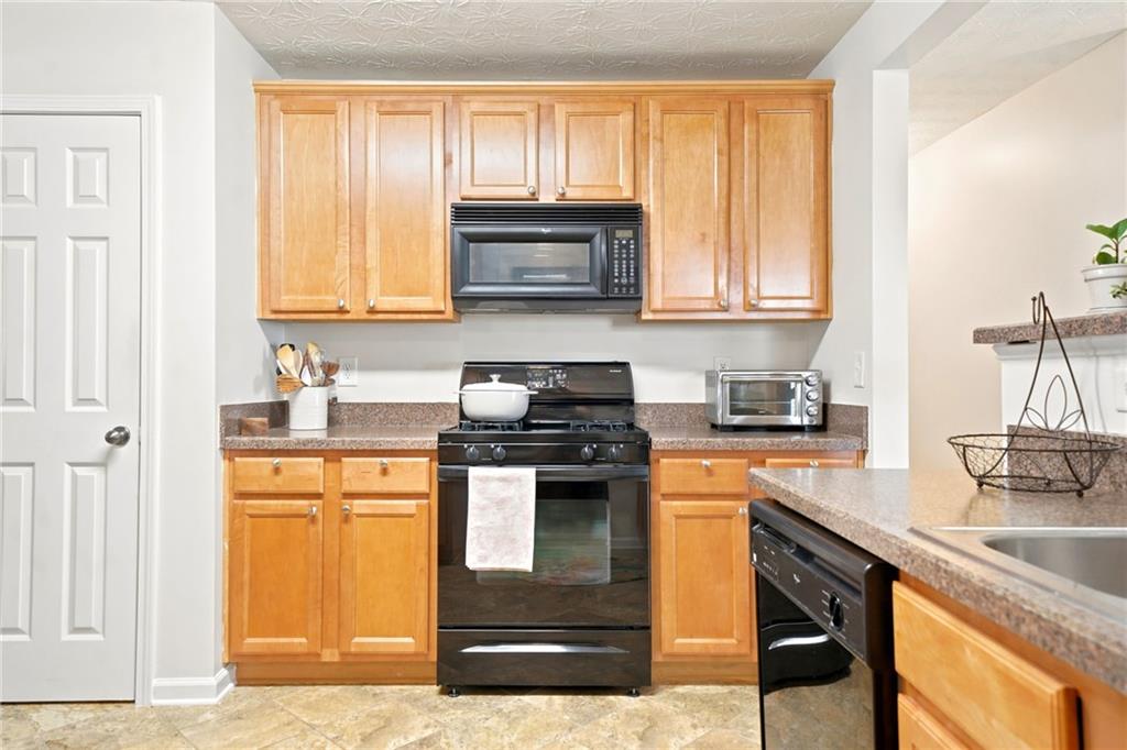 312 Woodland Pass Property Photo 17